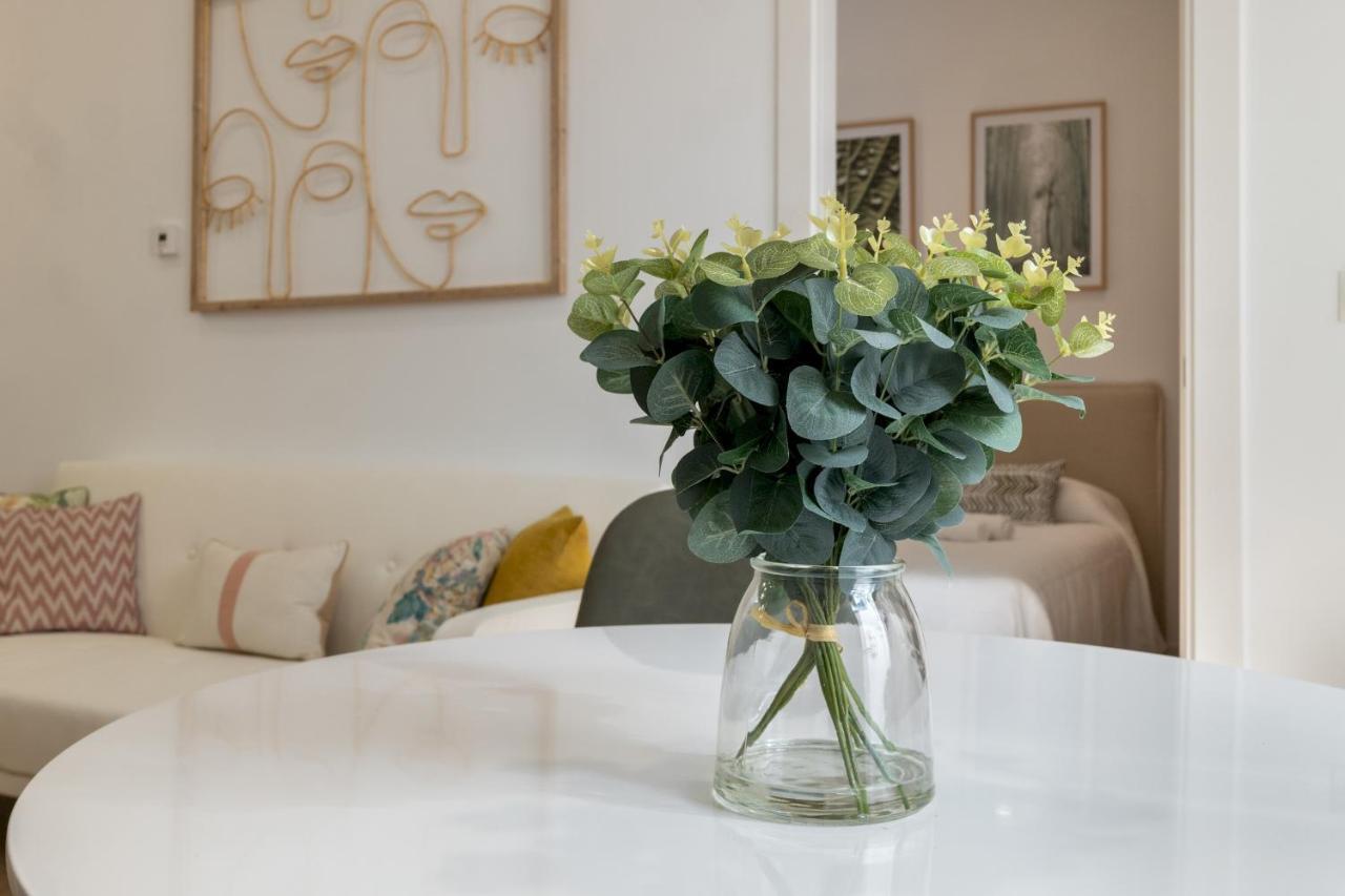 2 Bedrooms 2 Bathrooms Furnished - Retiro - Refurbished - Mintystay Мадрид Екстериор снимка