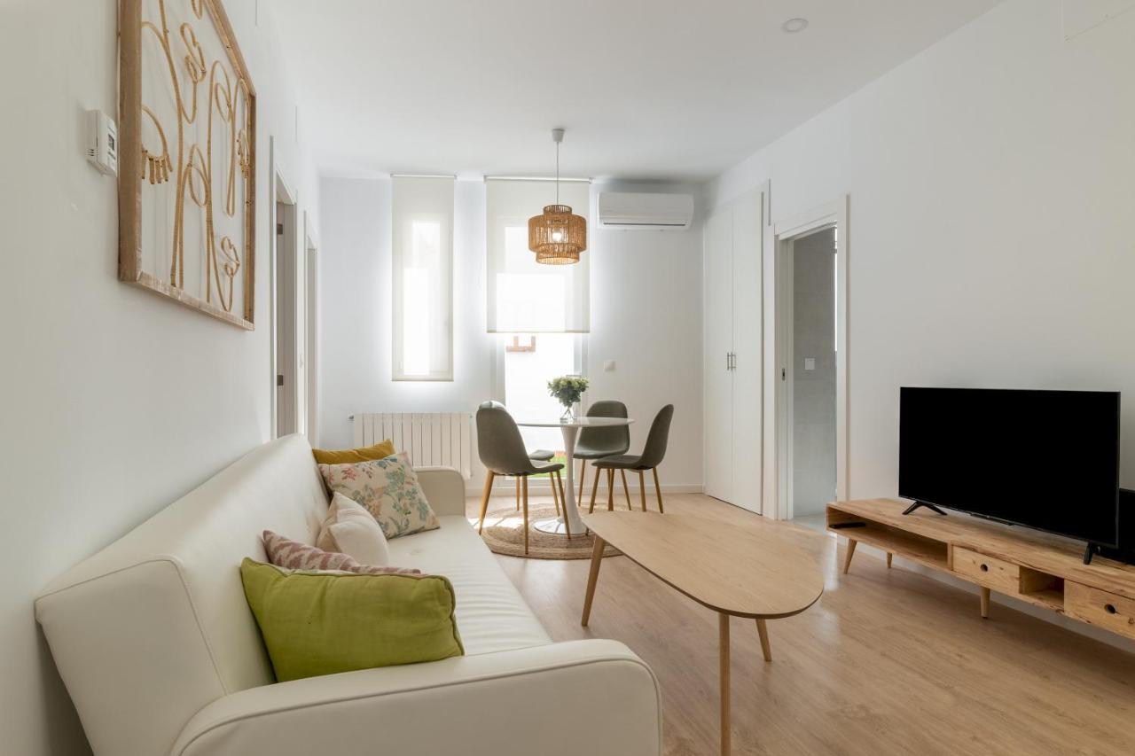 2 Bedrooms 2 Bathrooms Furnished - Retiro - Refurbished - Mintystay Мадрид Екстериор снимка